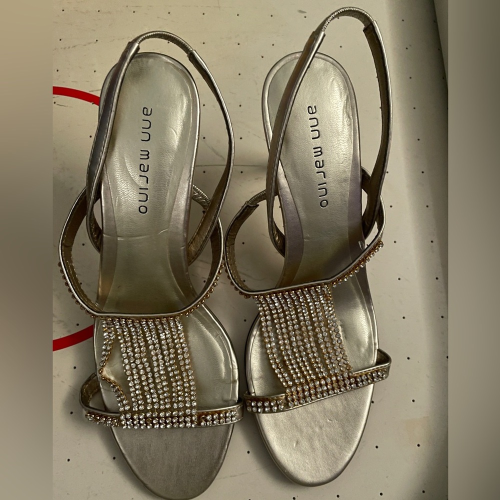 Ann Marino Gold Strappy Sandals